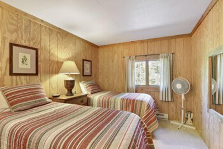 Room 30 of 40