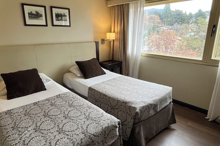 Room 12 of 46