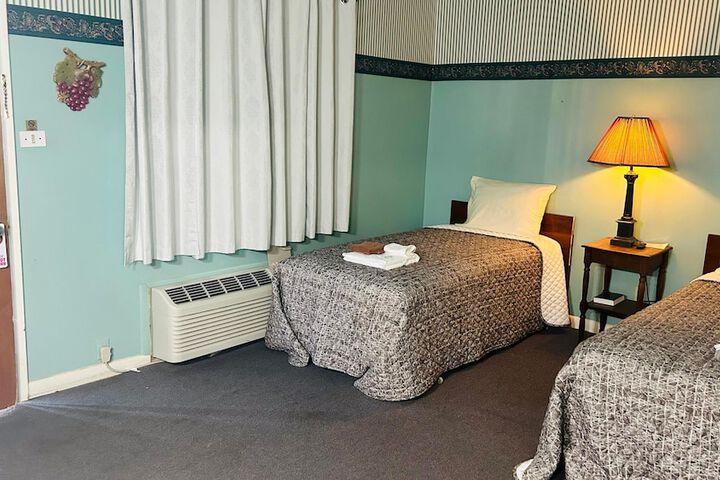 Room 41 of 59