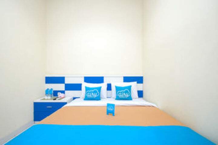Room 5 of 24