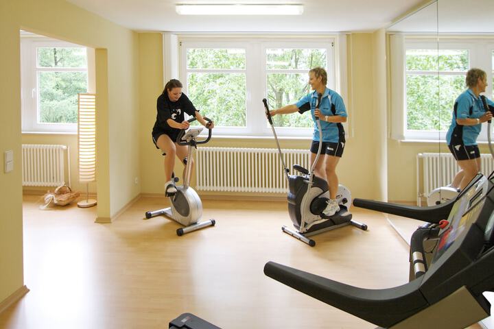 Health and Fitness 14 of 33