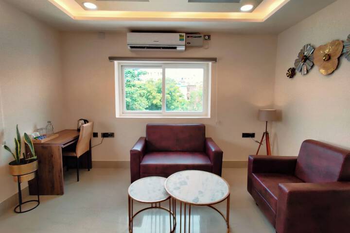 Room 17 of 27