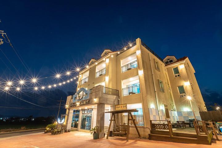 Hotel 9 of 29