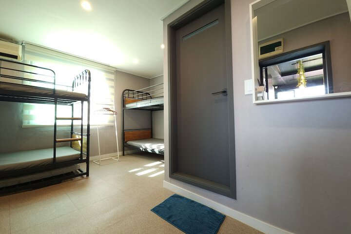 Room 7 of 58
