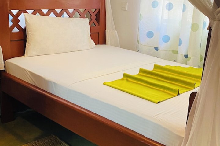 parachichi house Bed and Breakfast