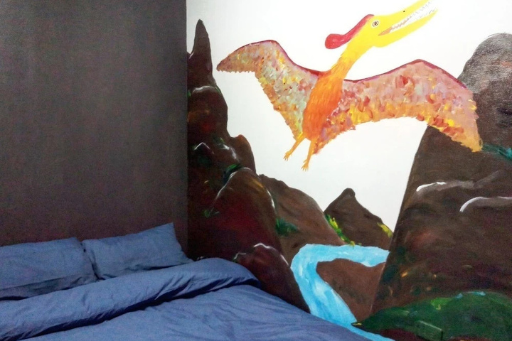 Room 3 of 20