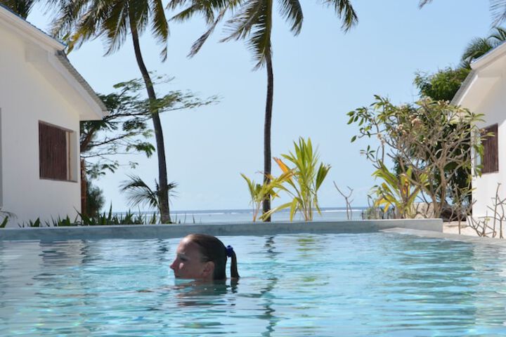Pool 39 of 66