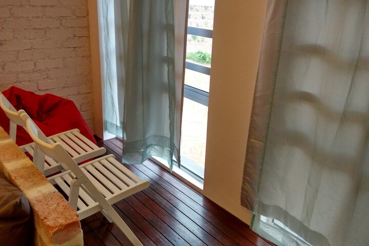 Room 13 of 35