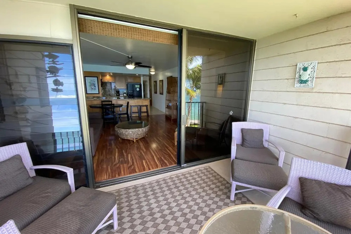 Terrace/Patio 3 of 11