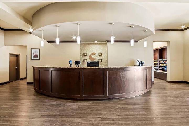 Lobby Entry