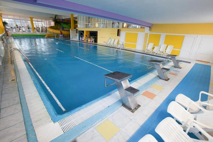 Pool 5 of 24
