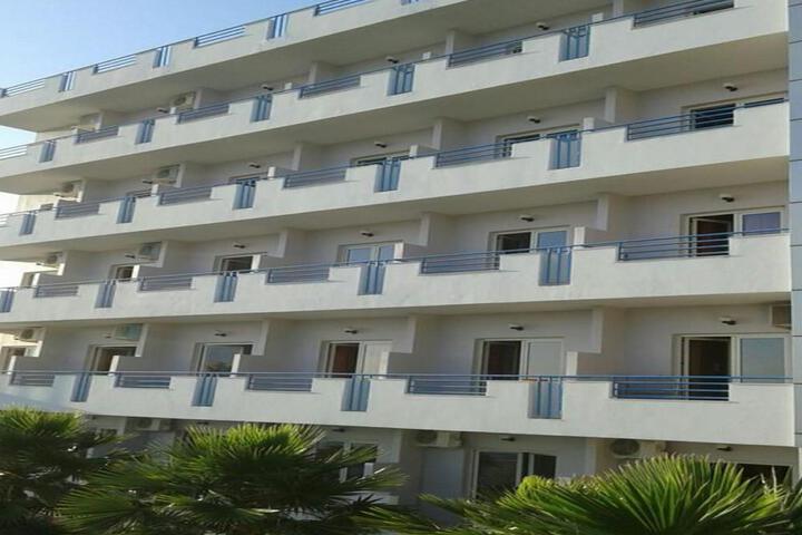 Hotel 2 of 5