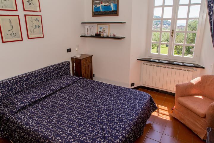 Room 5 of 56
