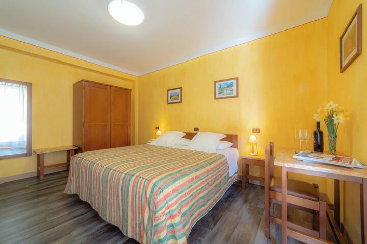 Room 43 of 75