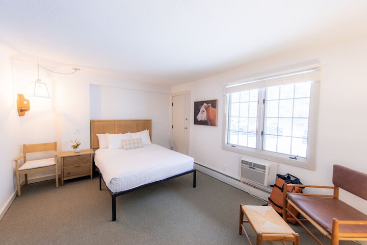 Quadruple Superior Queen Bed (15 of 21)