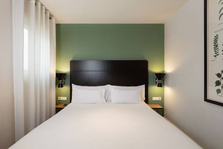 Room 14 of 38