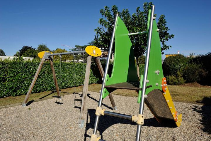 Children's play area - outdoor