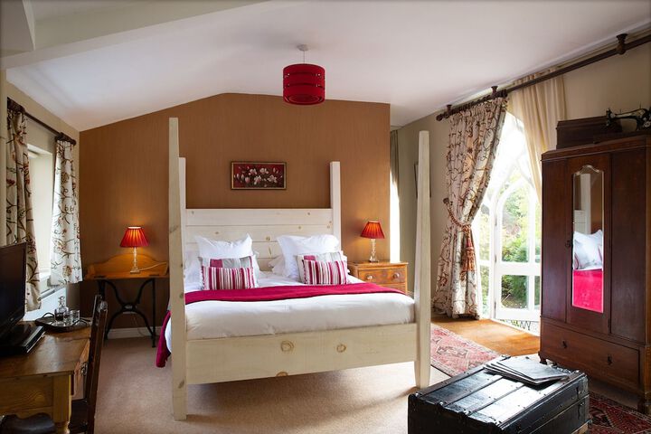 Hotel Interior 105 of 187