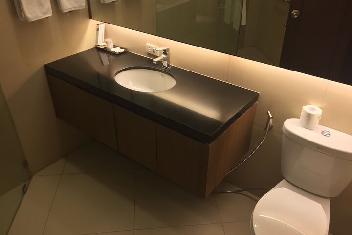 Room 12 of 23
