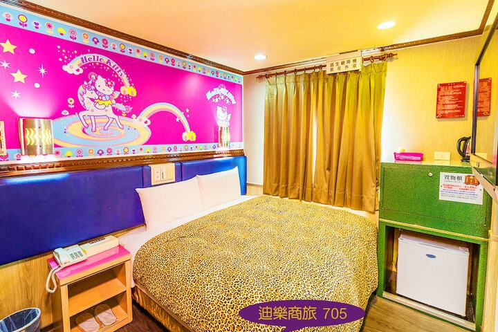 Room 8 of 48