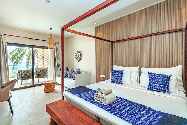 Room 28 of 128