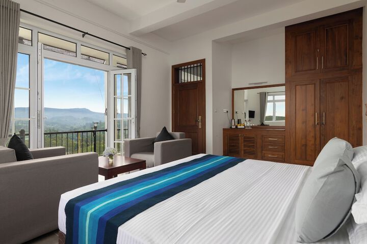 Room 3 of 23