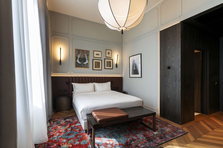 Room 22 of 116