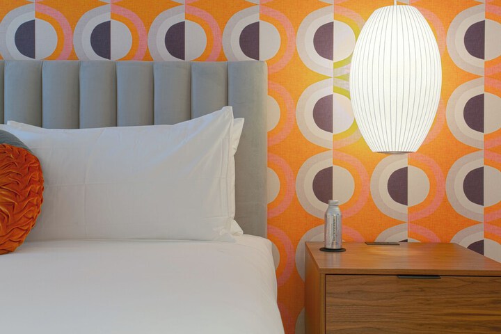 Room 7 of 28
