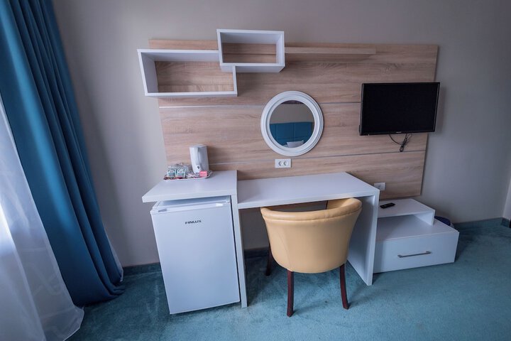 Room 17 of 54