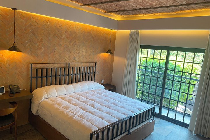 Room 25 of 81