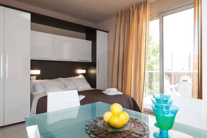 Room 20 of 31