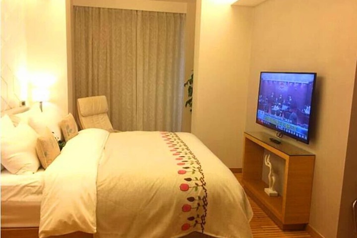 Room 9 of 45