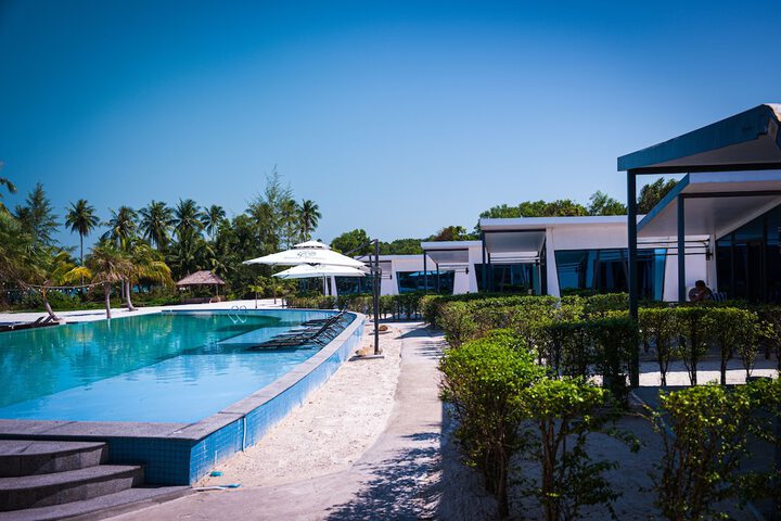 Pool 28 of 79