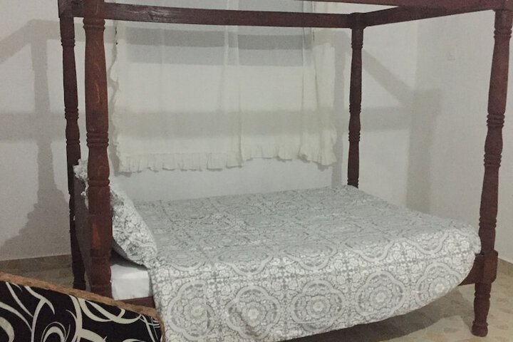 Room 4 of 21