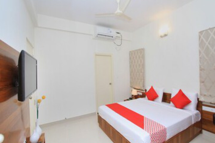 Room 20 of 29