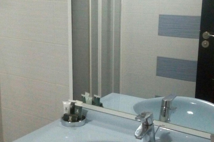 Room 14 of 19