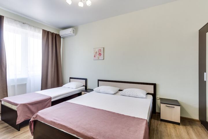 Room 28 of 72