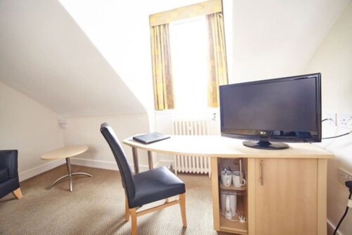 Room 40 of 60