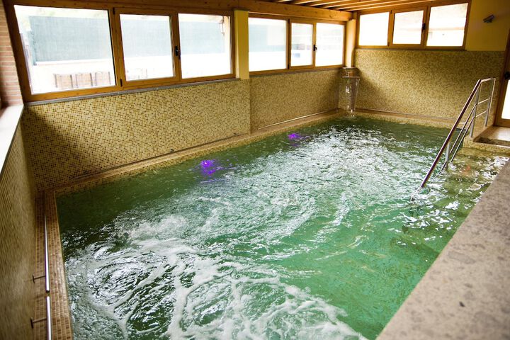 Spa 62 of 132