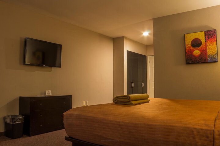 Room 18 of 40