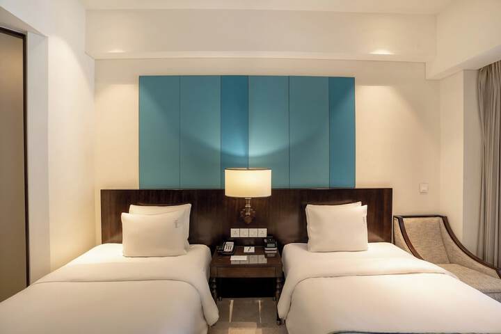 Room 26 of 207