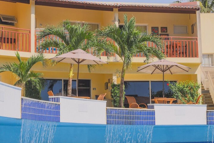 Pool 52 of 94