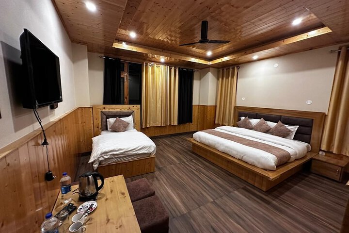 Room 15 of 27