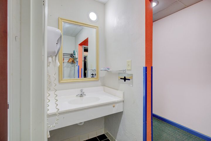 Room 35 of 45