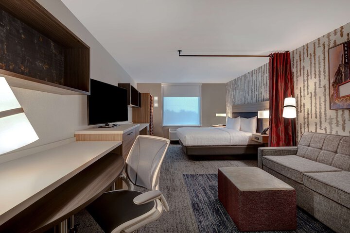 Room 14 of 44