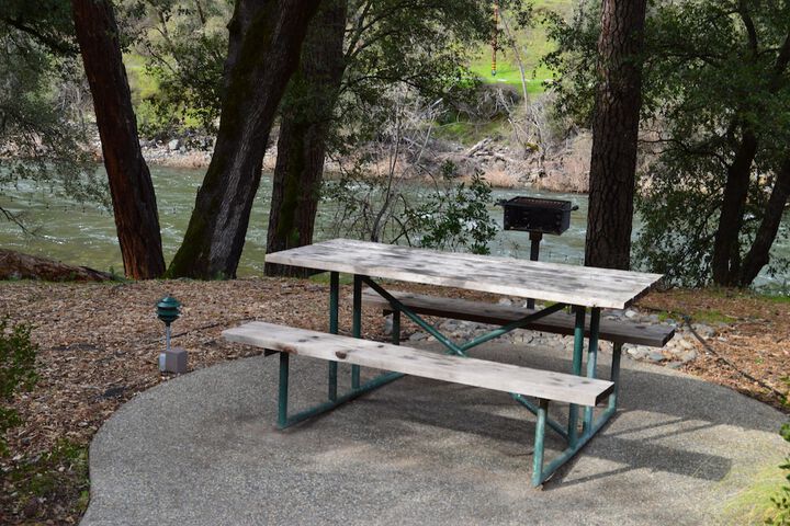 Property Grounds 43 of 51