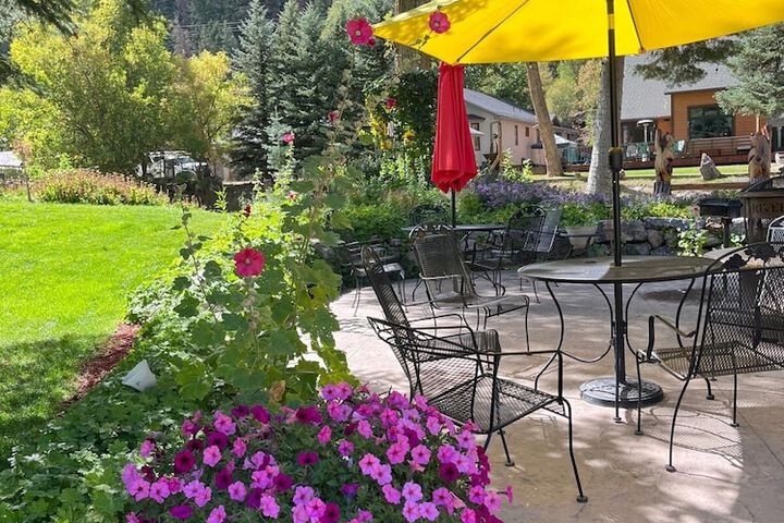 Hotel Exterior 31 of 36