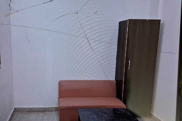 Room 11 of 20
