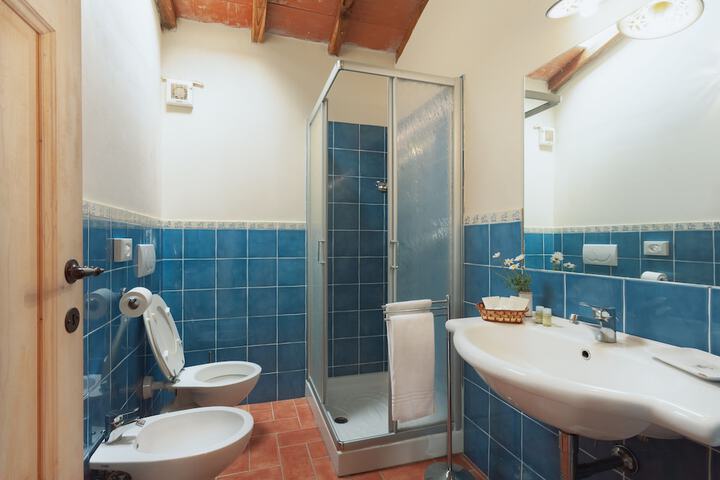 Clean Restrooms