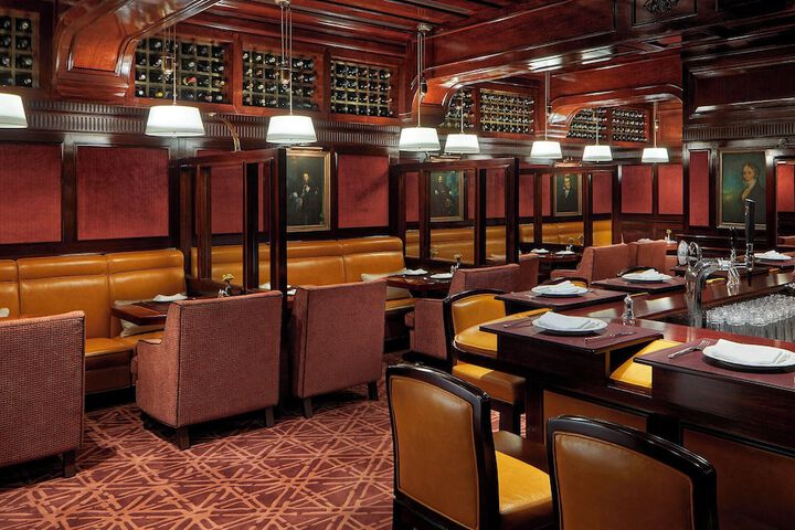Dining 112 of 144